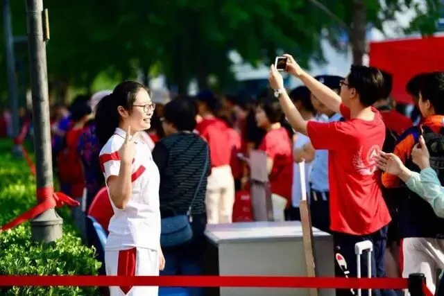 2027北京中考巨变!死刷题的孩子要吃亏了-第14张图片-四季读书网