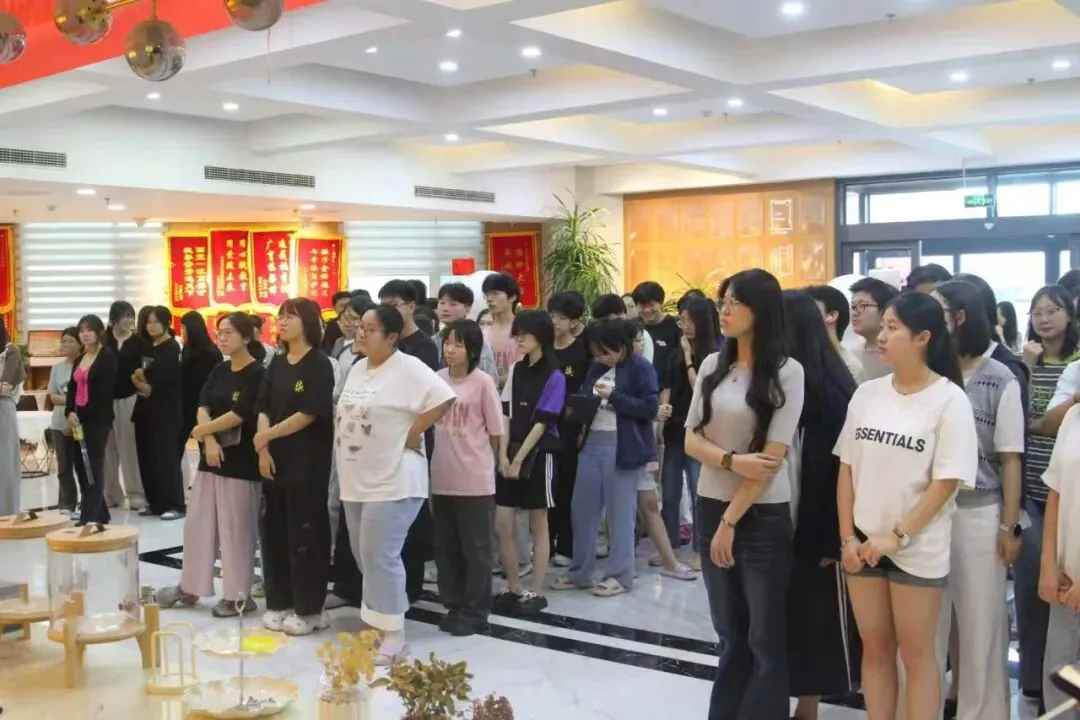 笔墨赴征途,模考砺初心|七号画室2026全省一模统考全纪实-第11张图片-四季读书网 笔墨赴征途,模考砺初心|七号画室2026全省一模统考全纪实-第11张图片-四季读书网