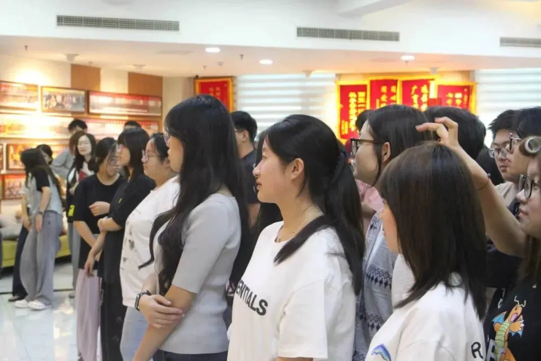 笔墨赴征途,模考砺初心|七号画室2026全省一模统考全纪实-第12张图片-四季读书网 笔墨赴征途,模考砺初心|七号画室2026全省一模统考全纪实-第12张图片-四季读书网