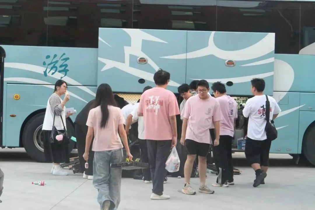 笔墨赴征途,模考砺初心|七号画室2026全省一模统考全纪实-第19张图片-四季读书网 笔墨赴征途,模考砺初心|七号画室2026全省一模统考全纪实-第19张图片-四季读书网