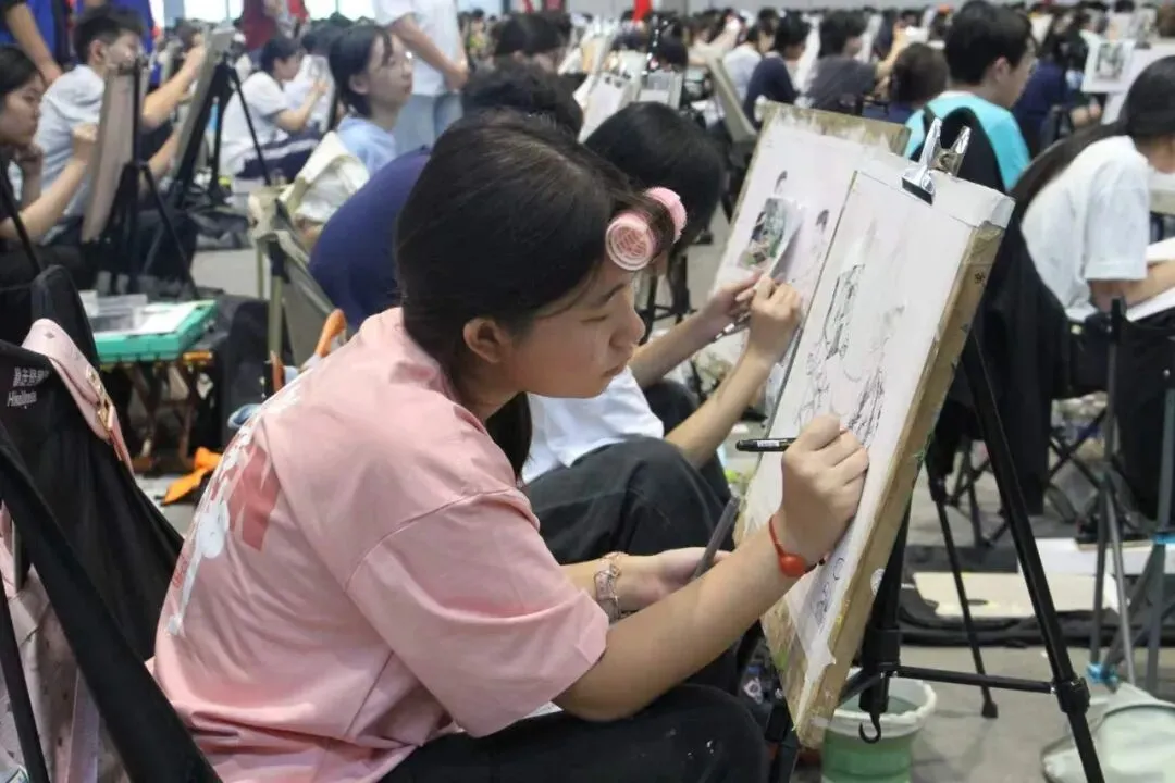 笔墨赴征途,模考砺初心|七号画室2026全省一模统考全纪实-第31张图片-四季读书网 笔墨赴征途,模考砺初心|七号画室2026全省一模统考全纪实-第31张图片-四季读书网