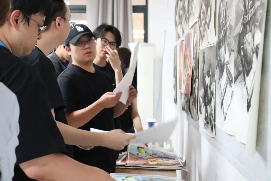 模考砺锋芒 逐梦正当时|博达学校2027上海美术首次模拟考试顺利举行-第33张图片-四季读书网 模考砺锋芒 逐梦正当时|博达学校2027上海美术首次模拟考试顺利举行-第33张图片-四季读书网
