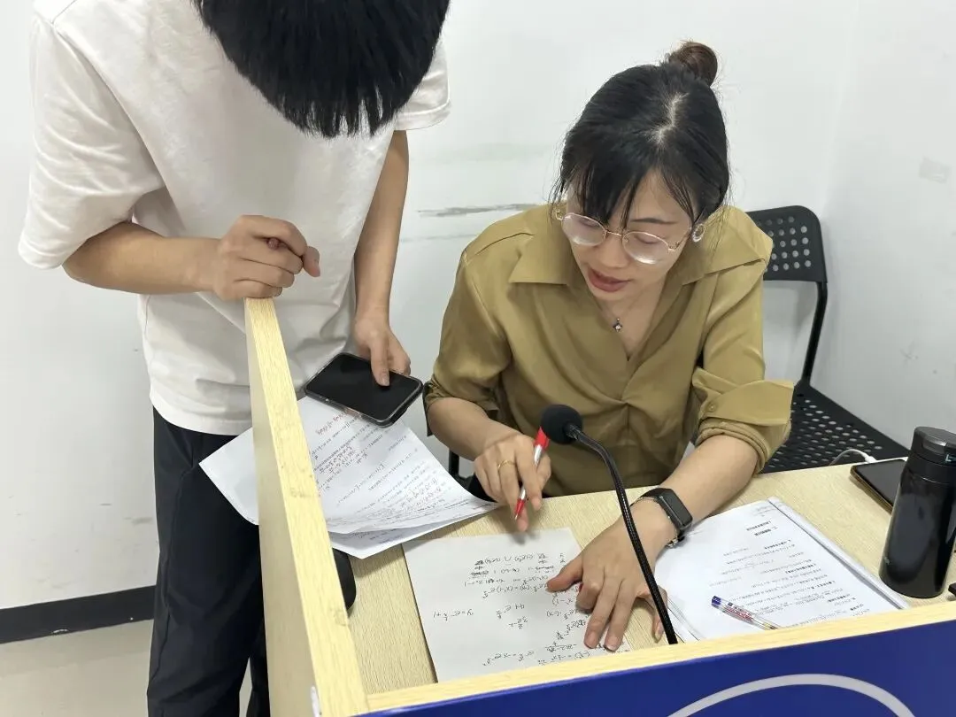 暨大考研专业课学不会?暨大专业课一对一辅导:直系硕士划重点+笔记-第20张图片-四季读书网 暨大考研专业课学不会?暨大专业课一对一辅导:直系硕士划重点+笔记-第20张图片-四季读书网