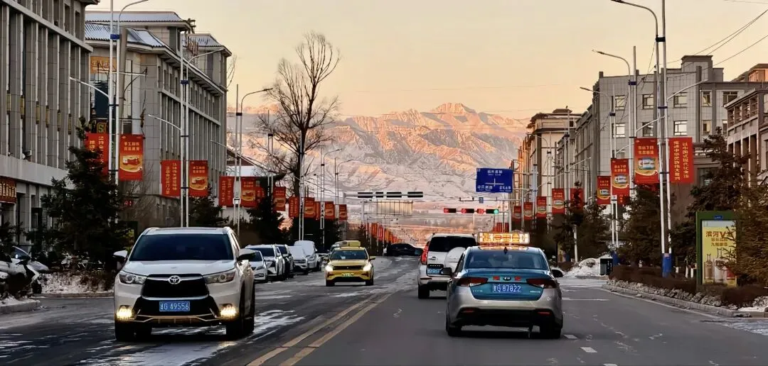 张掖乡村旅游攻略——苍龙雪山
