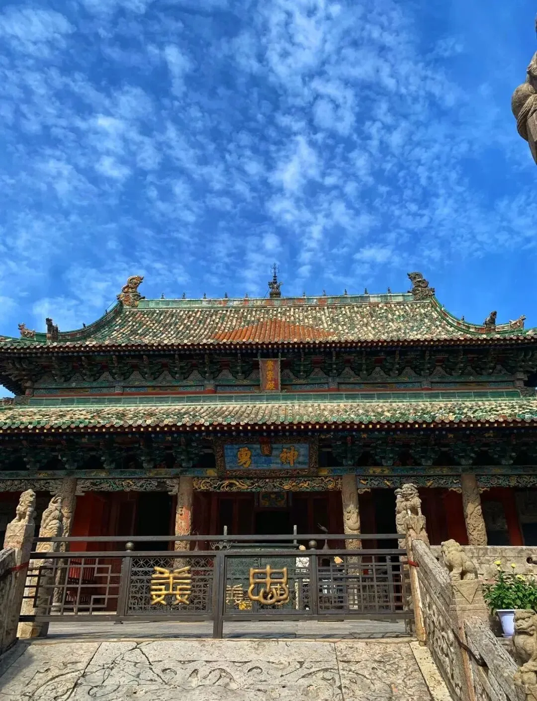 最早的中国,在运城!超全旅游攻略,解锁关公故里与七彩盐湖 !解锁死海漂浮与千年古建!