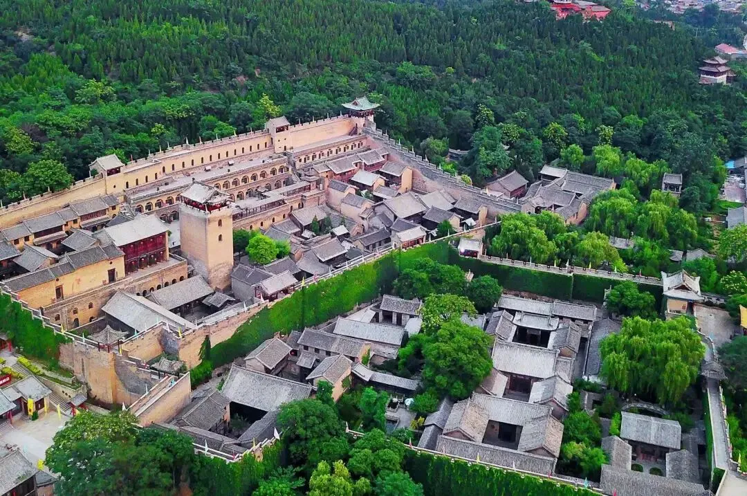 山西晋城旅游攻略:千年古韵藏晋城,一砖一瓦诉传奇!从皇城相府到锡崖沟挂壁公路,晋城给您100种惊喜!