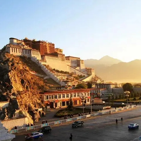 藏行助手:你的专属AI西藏旅游攻略规划师