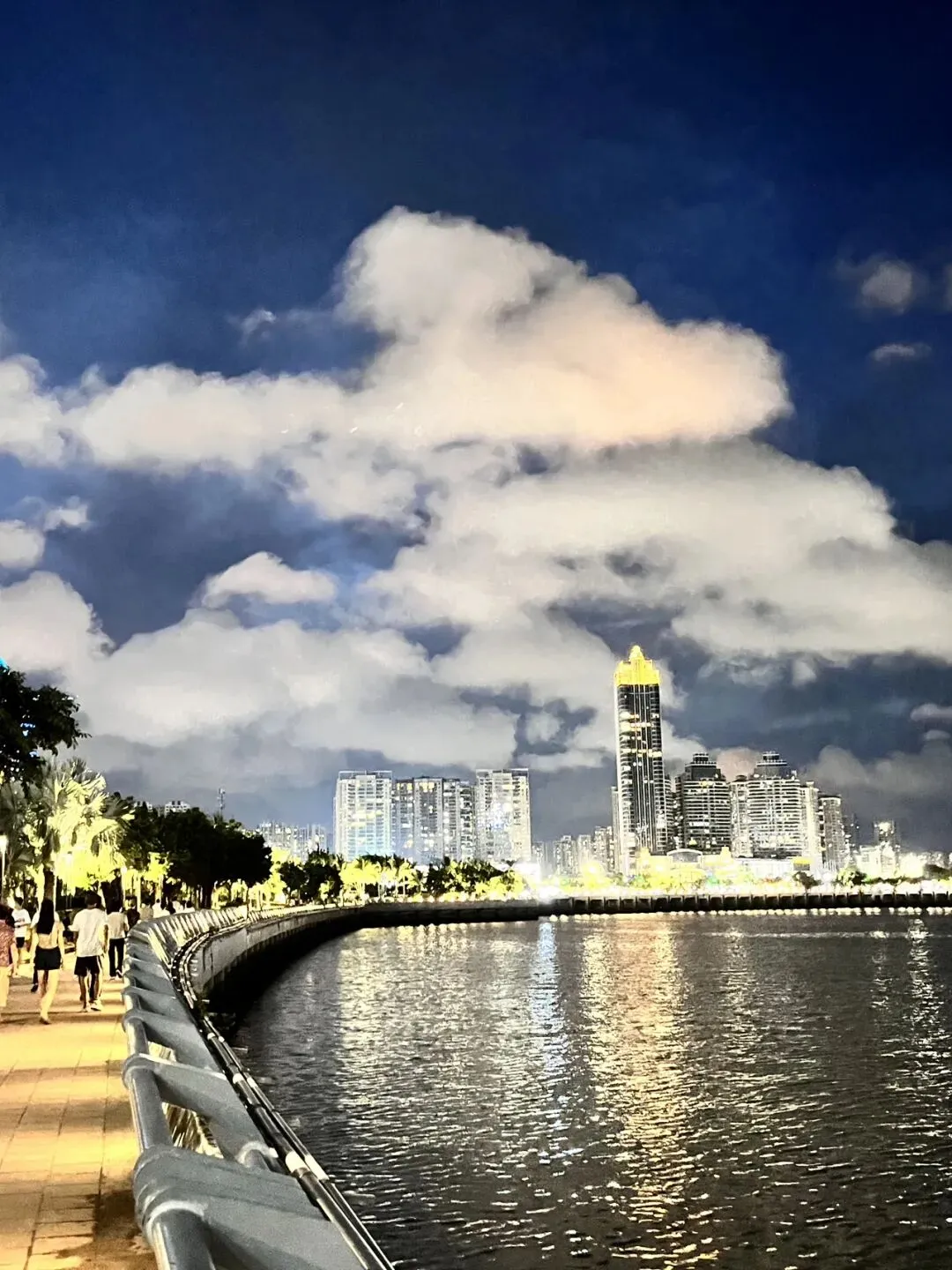 2026沿海城市旅游全攻略:读懂酒店发展新趋势,住对海边酒店,玩转整段盛夏旅途