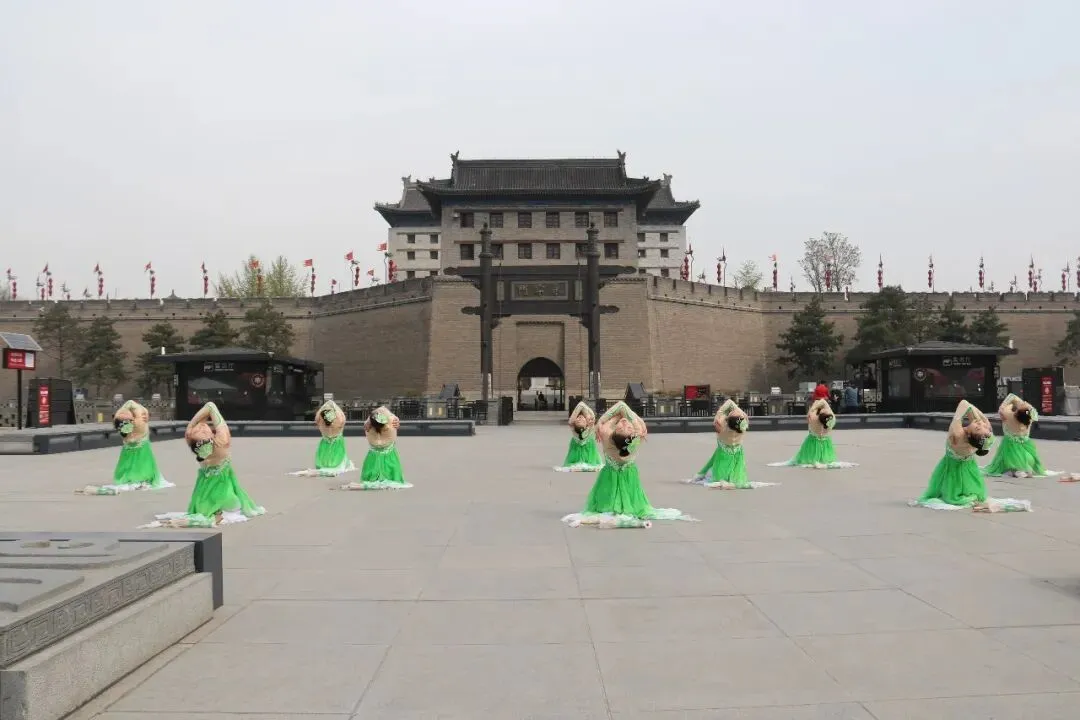 暑期来西安旅游,要去秦始皇兵马俑,价值上千元的攻略在这里!