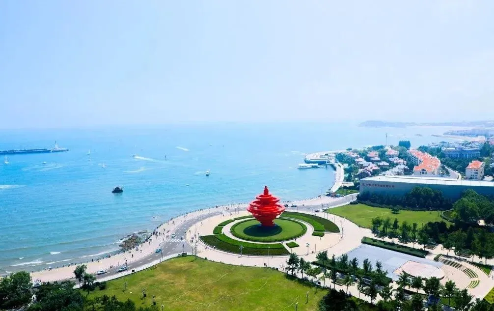 青岛旅游攻略之二:栈桥、火车站、五四广场,三大精典地标串联半部近代史