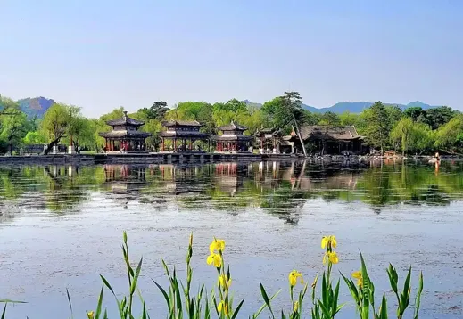 一个人的旅行,从河北承德开始,不用攻略,去山庄里慢慢走就很安静!!!心累了,去小住三五天!