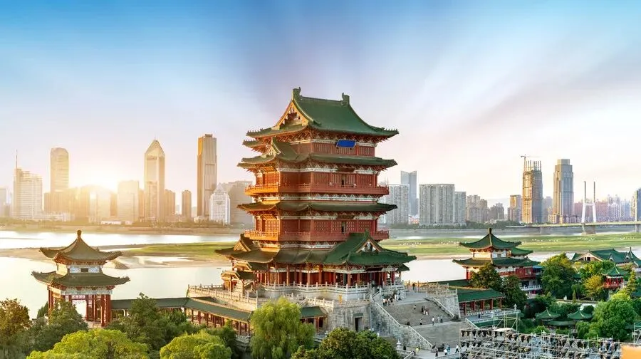 滕王阁8月旅游攻略!门票预约+夜游夜景+免费通道,一次看懂