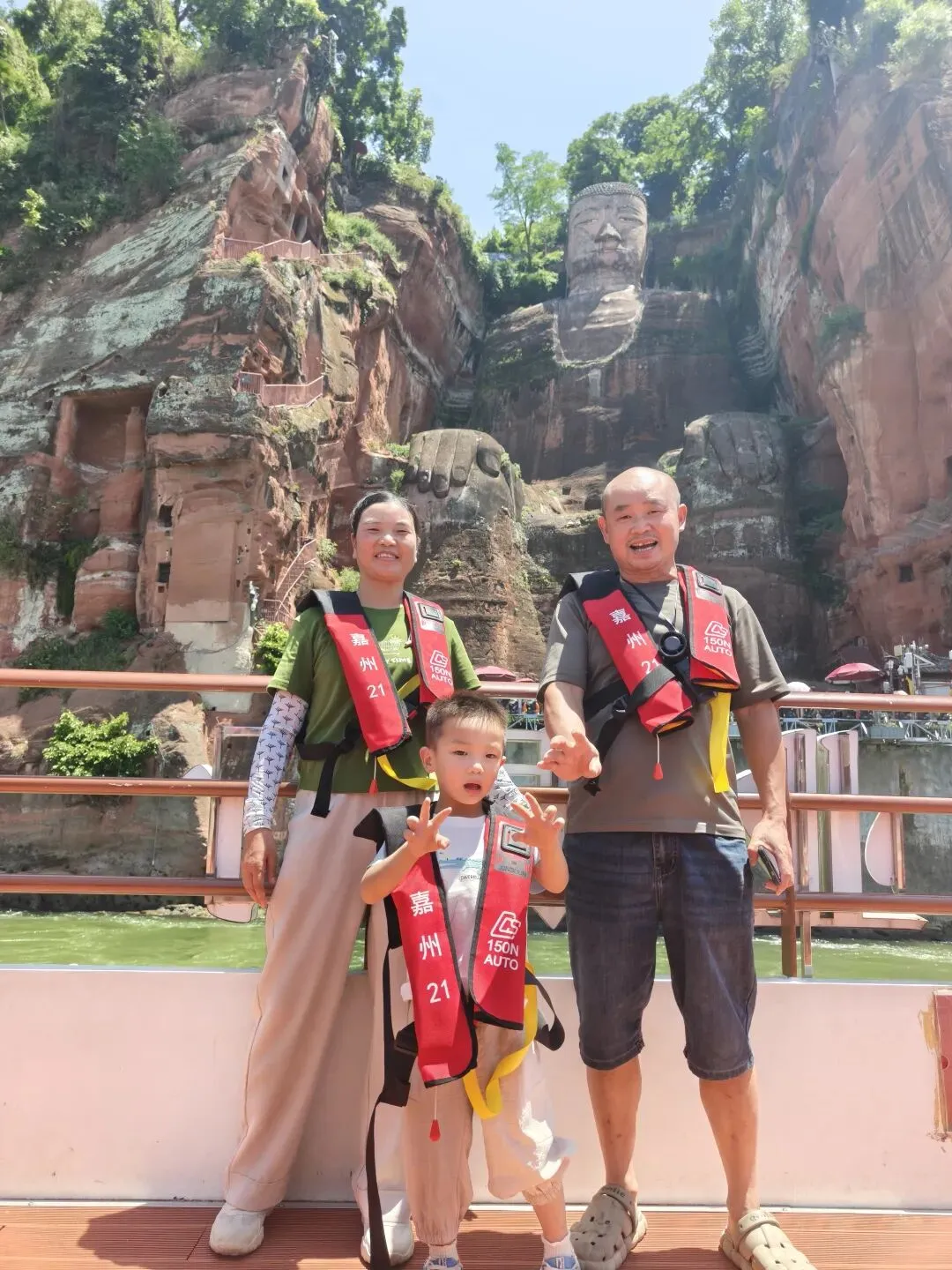 这份旅行攻略可参考!