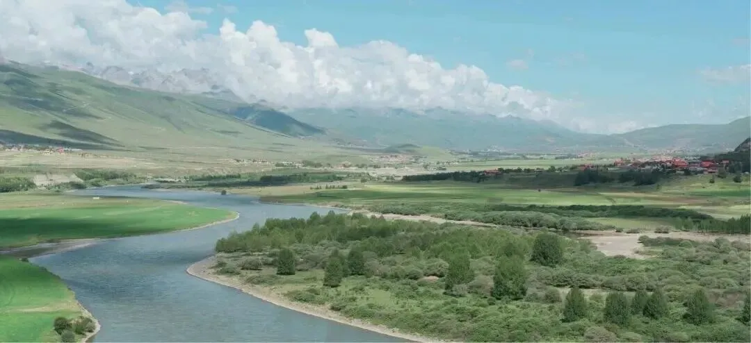 川西旅游雨季出行+报团避坑全指南 "198全包"全是坑?低价团4大套路被扒光,3步教你硬气退订