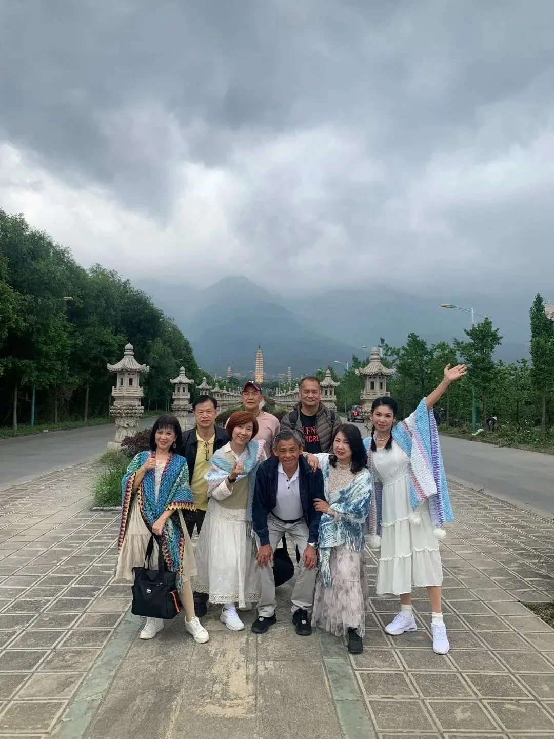 云南旅游美食攻略:带爸妈带娃这样吃,顿顿都顺心