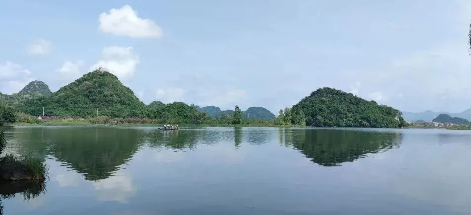 普者黑游玩全攻略:赏万亩荷花,体验打水仗,打卡《三生三世》取景地
