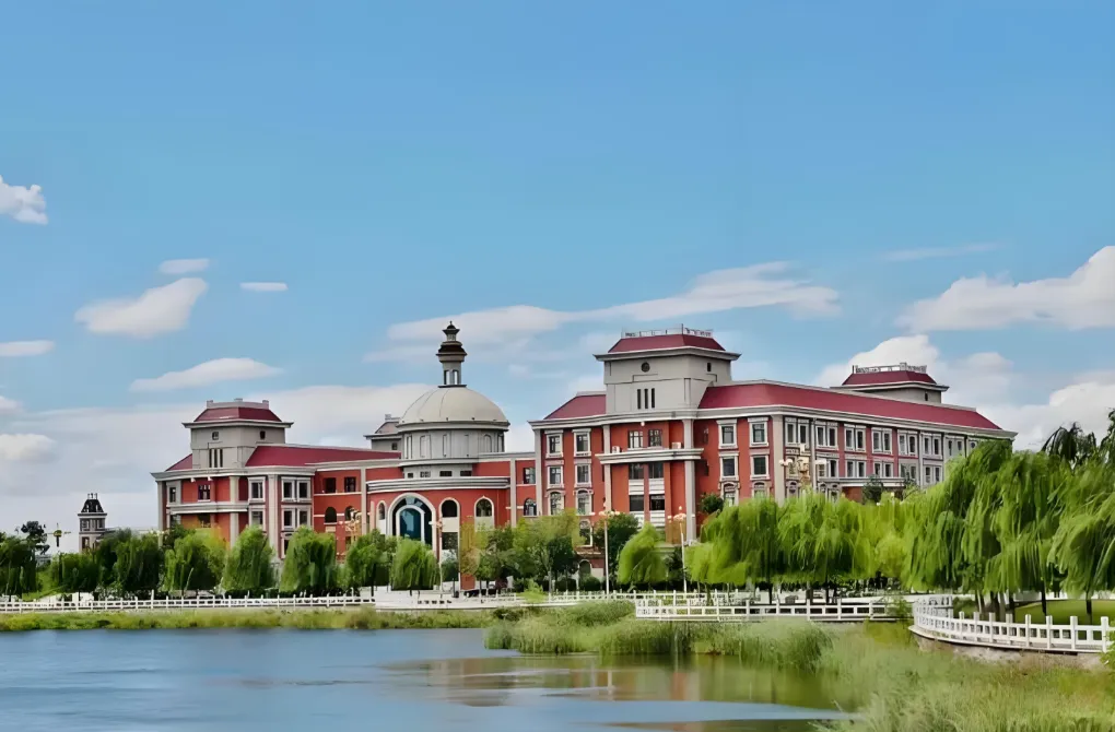 锦州两天一晚旅游美食攻略:大学门口的鸡架、半夜的烧烤、和五点就得起的大早市