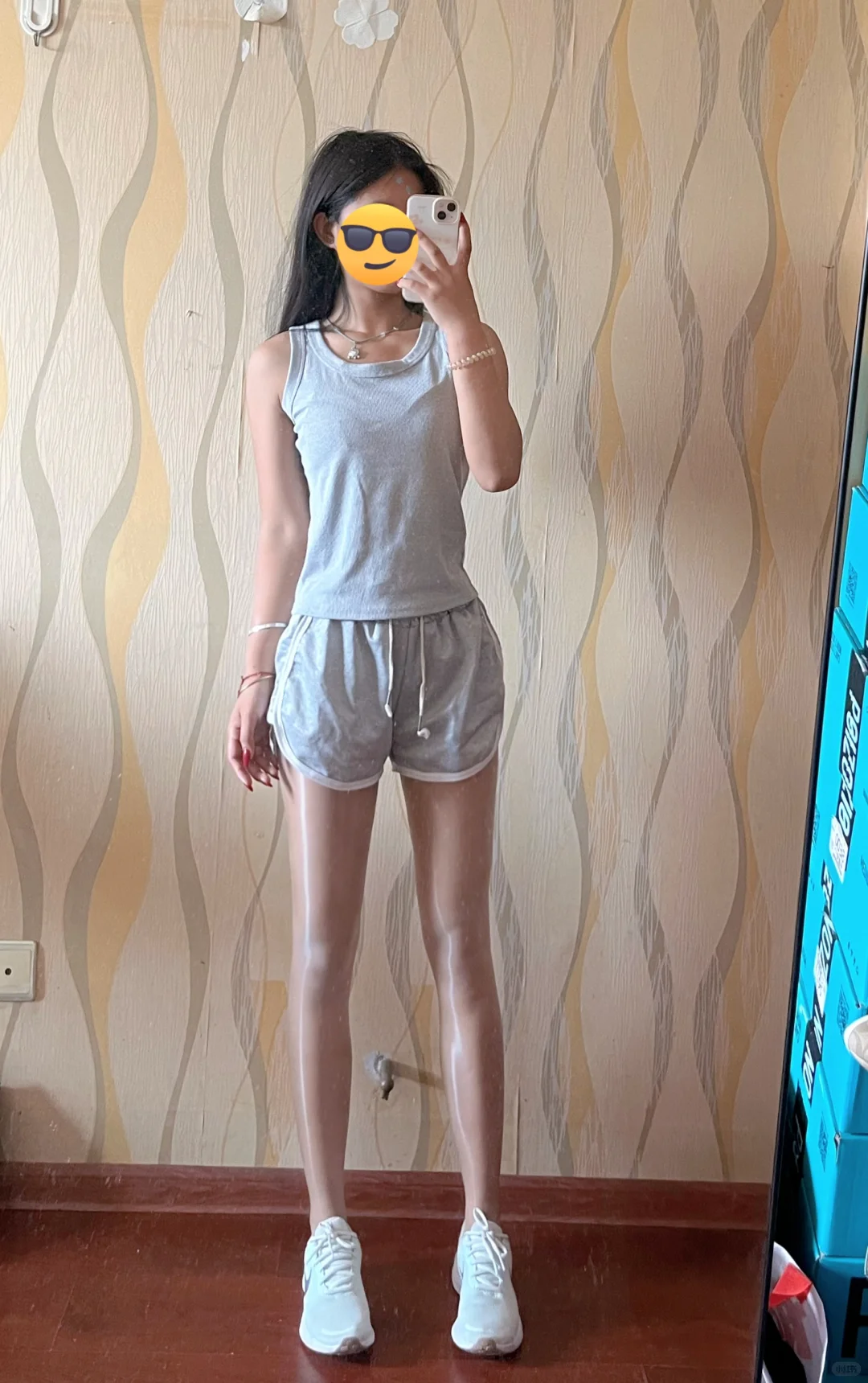 左滑～运动配丝