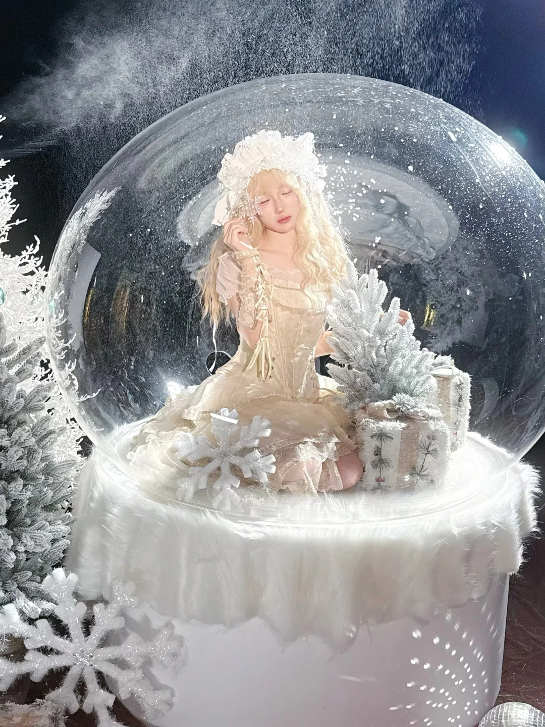 上海首家水晶球圣诞写真来啦❄️冰雪洋娃娃