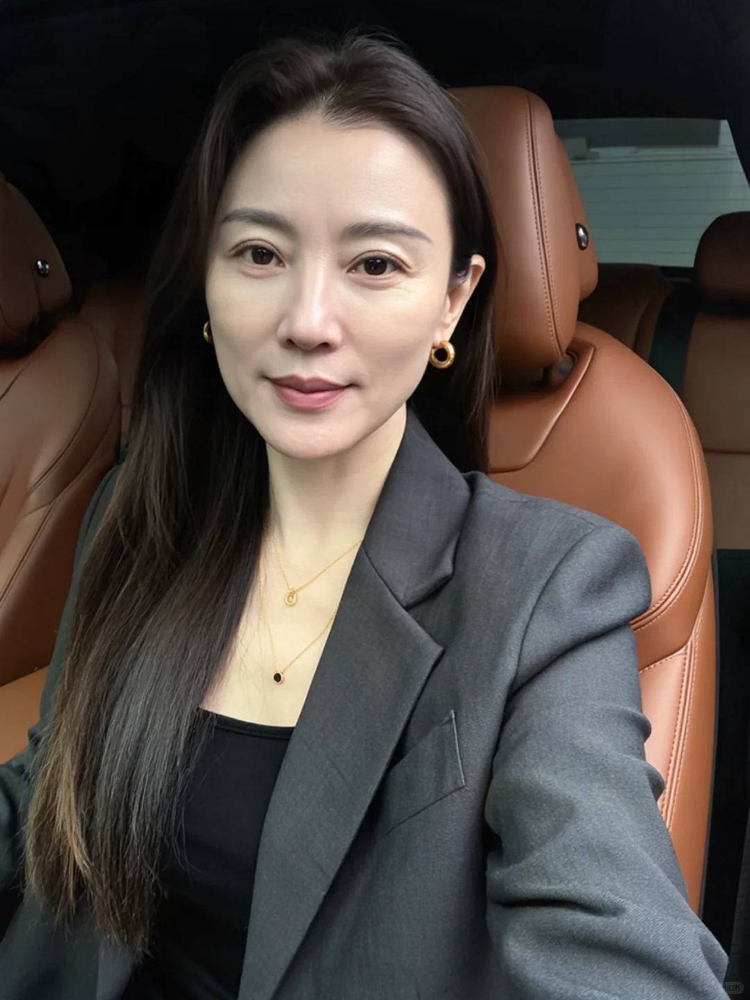 48岁阿姨，还会有人喜欢吗？