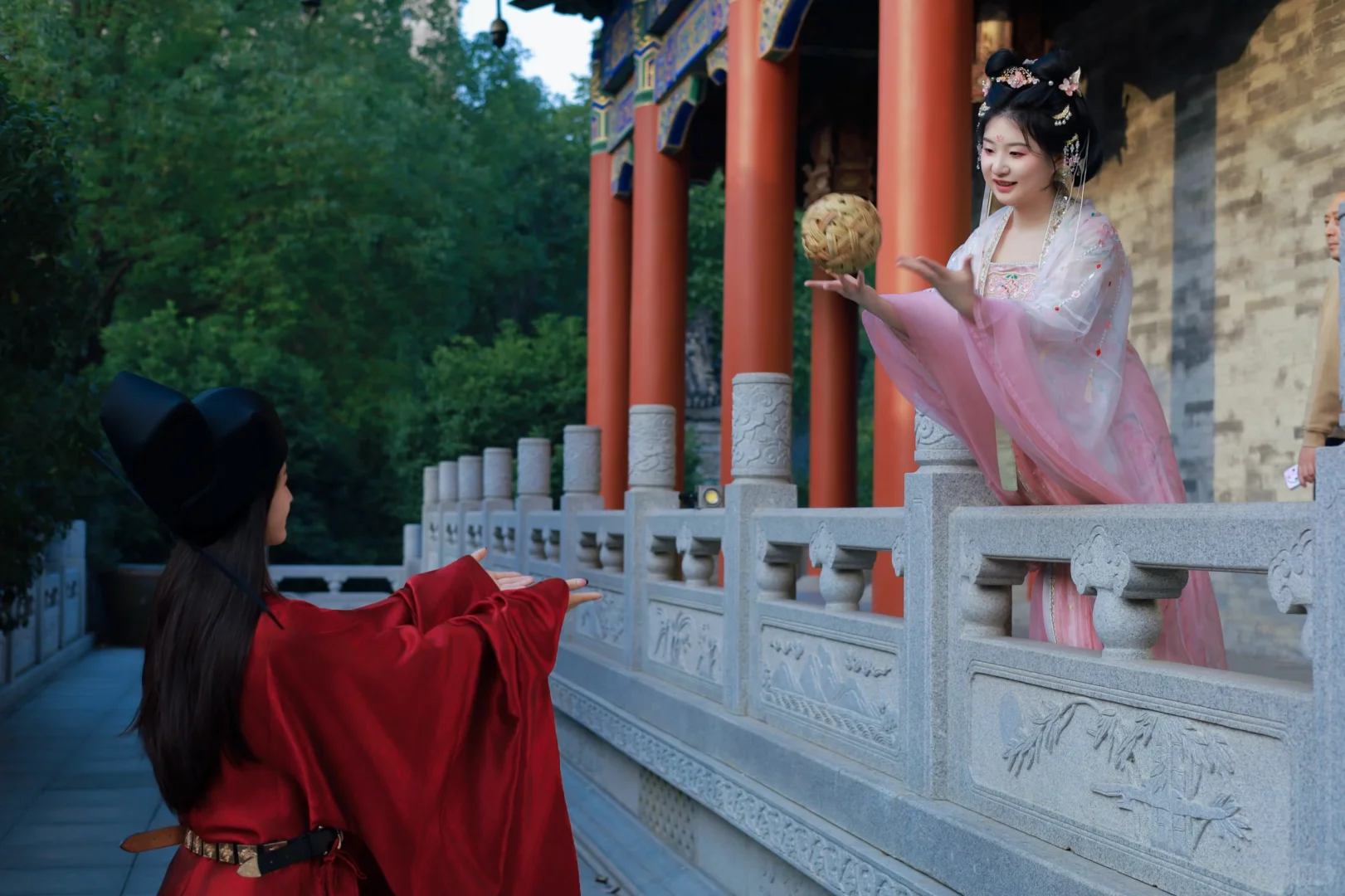 洞房夜的真同盟｜女驸马与公主写真封神