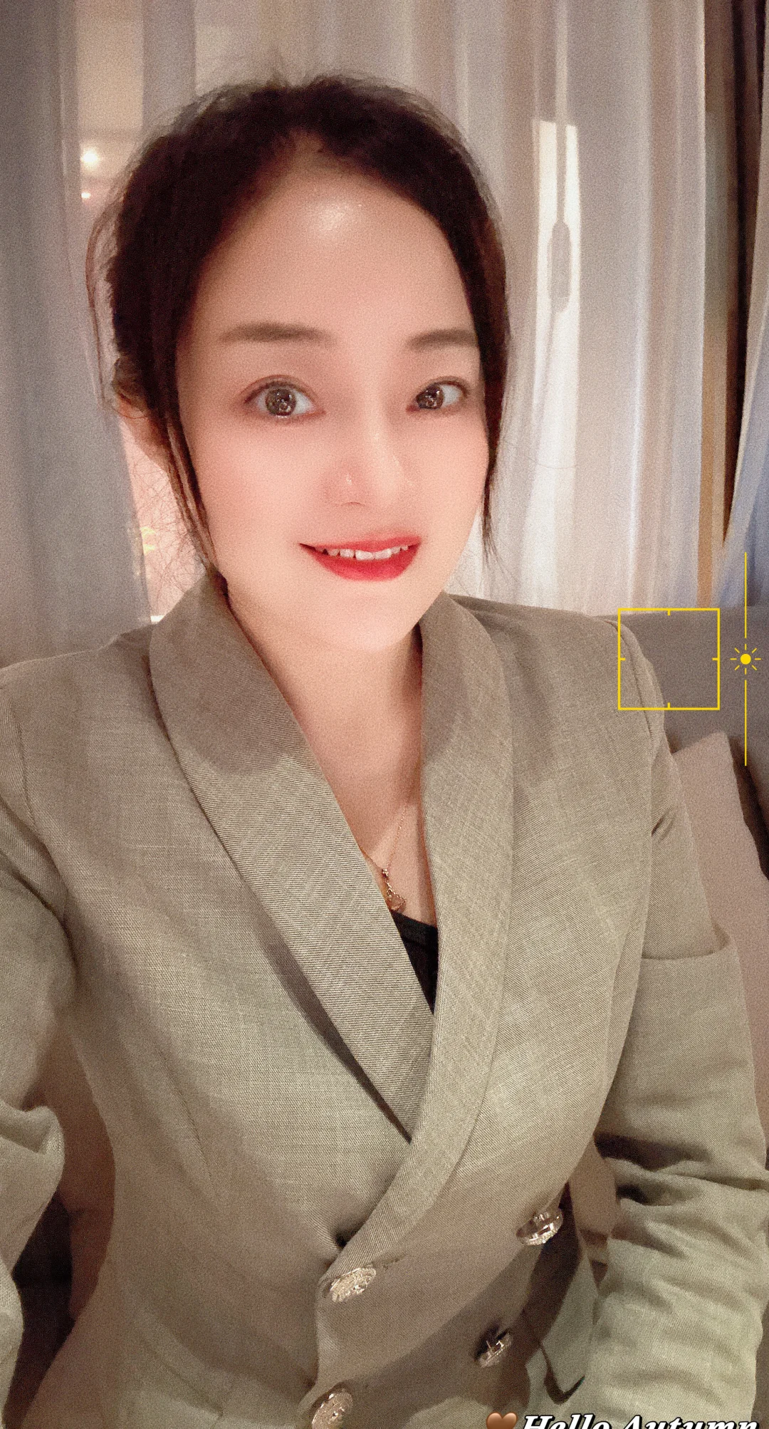 40+的松弛感，西装不只是战袍，更是生活滤镜