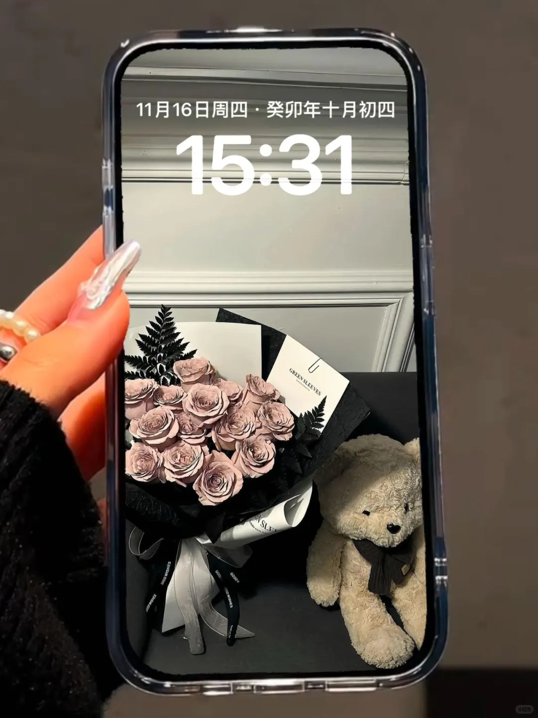 🔴标题：❸❼❷期 ins高级感壁
