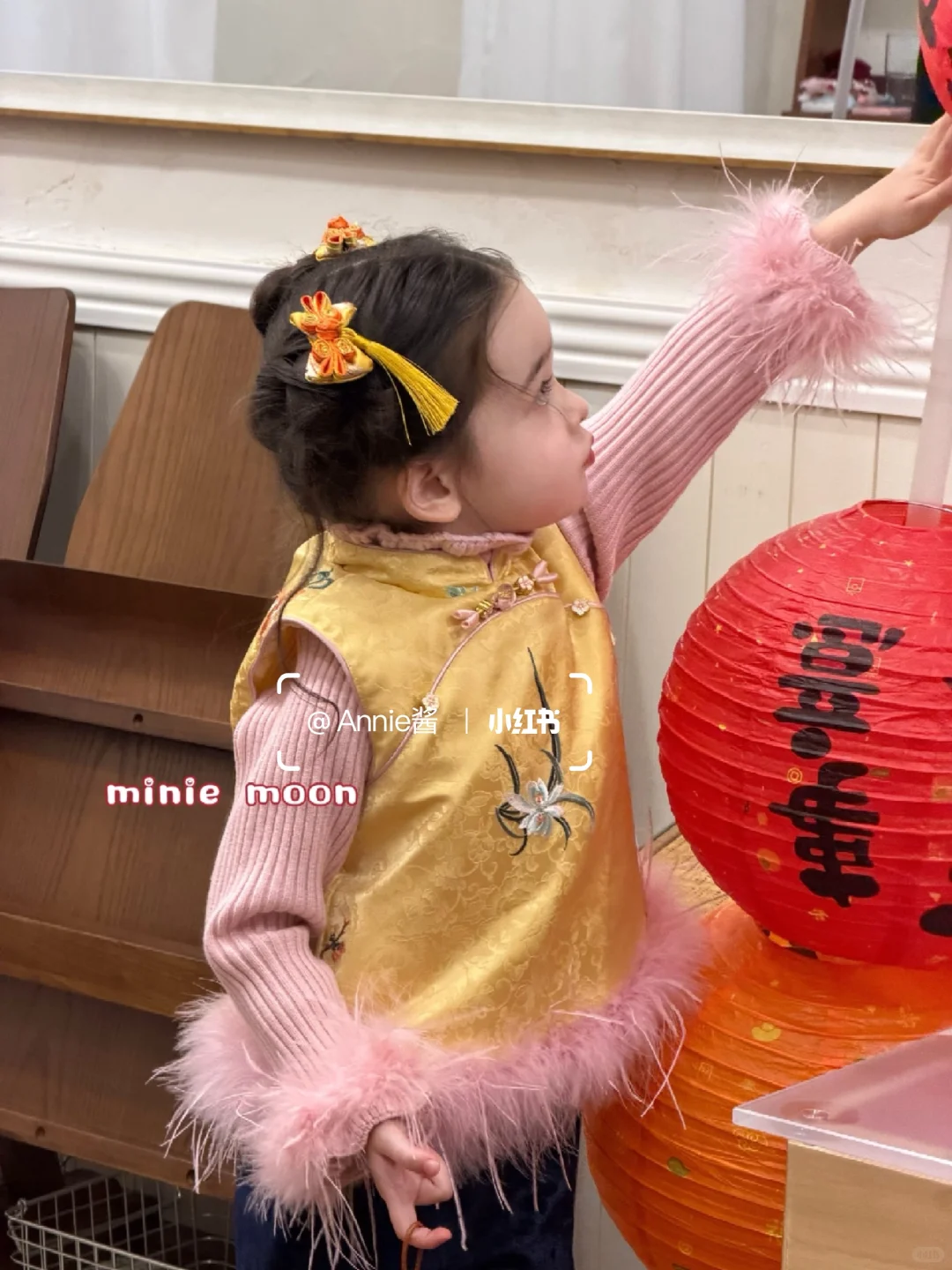 新年战袍已备好‼️小月亮年服太惊艳啦！