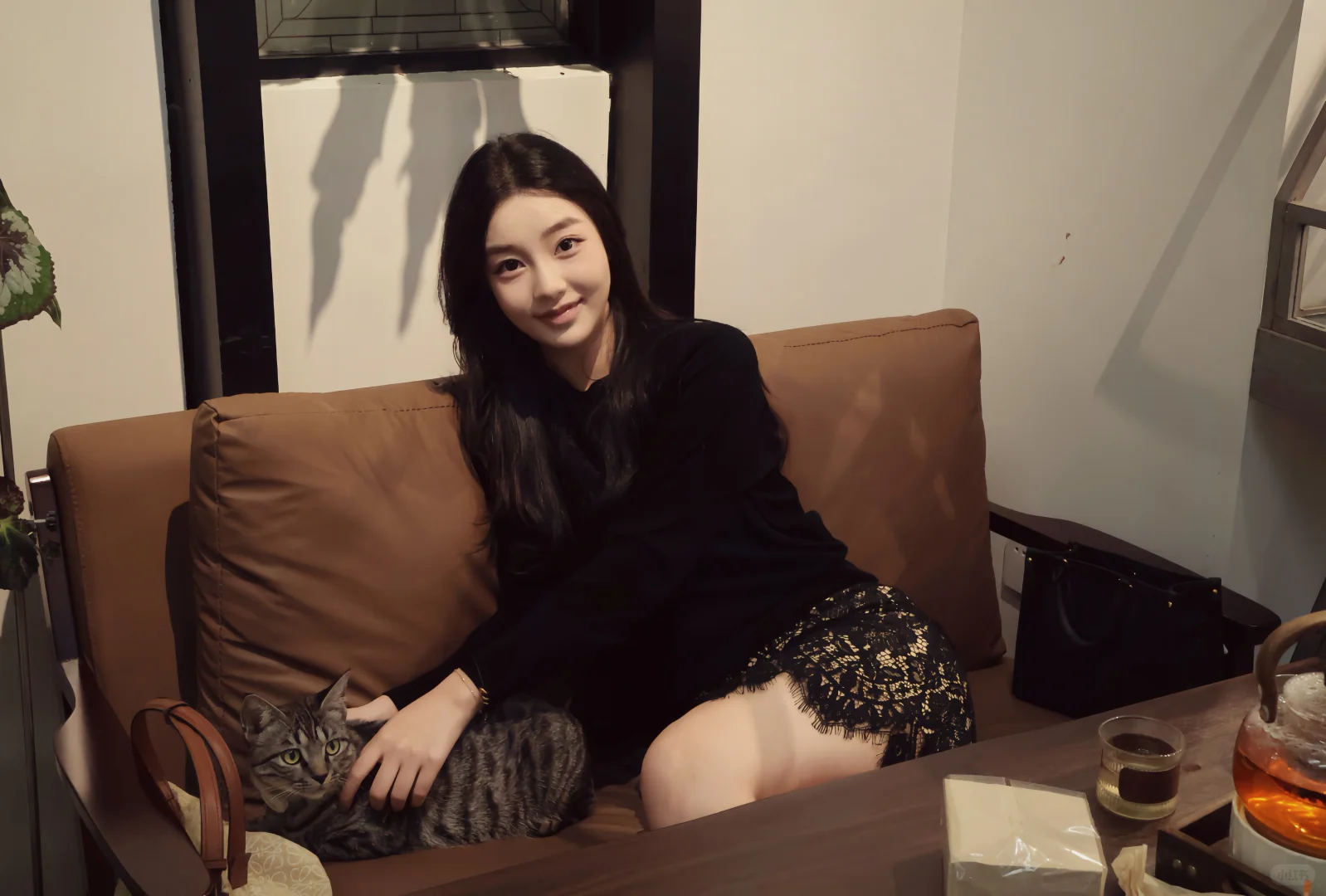 蕾丝女人