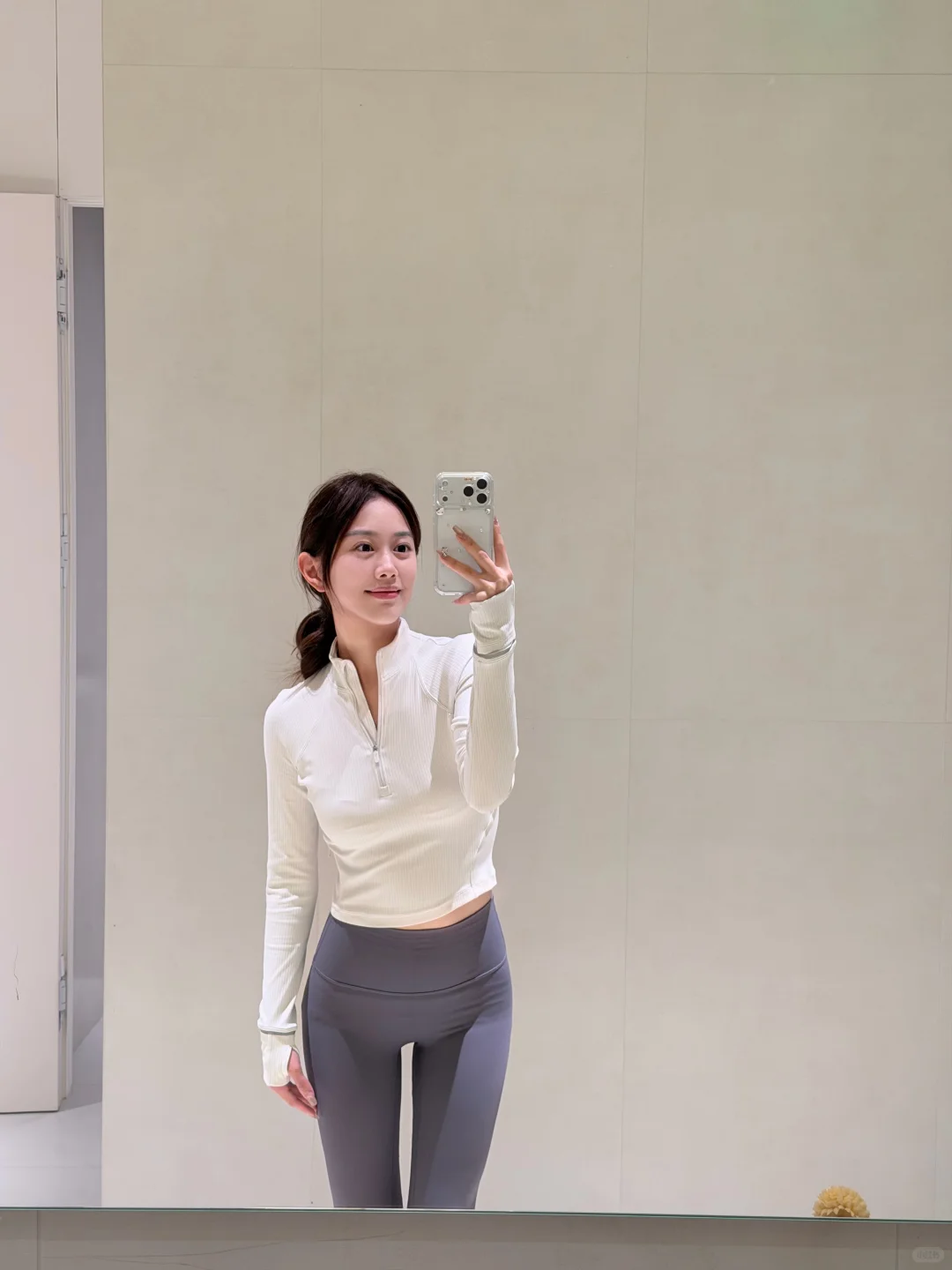 白t瑜伽裤也是无敌存在