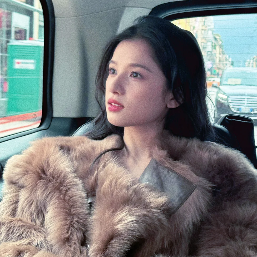 张婧仪完全自然之女