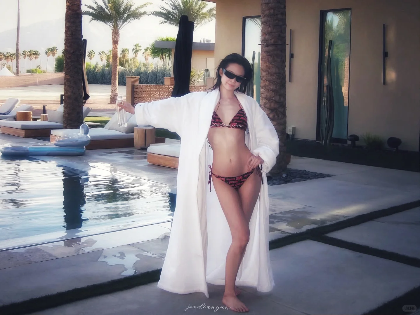 Jennie👙