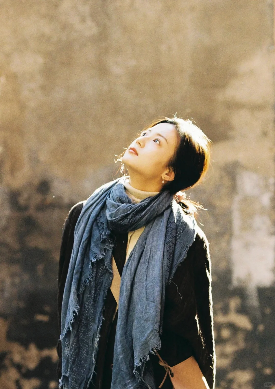 听老家人说县里面来了好几位女明星