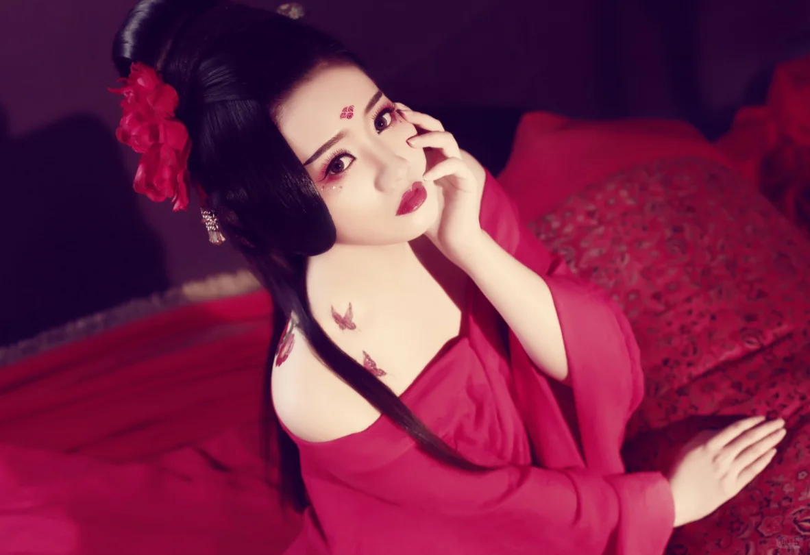 死去的记忆又回来了，盘子女人坊写真