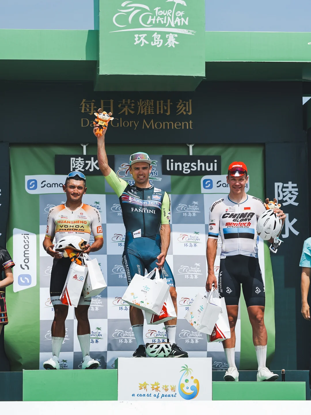 咦，你们怎么知道今天豹豹大满贯了呀