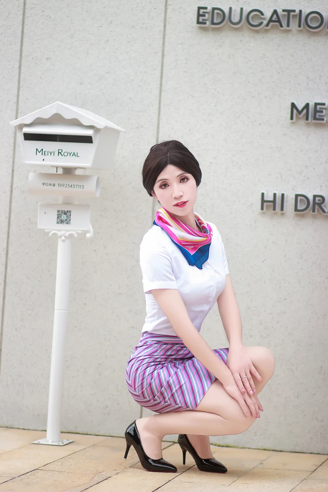 穿上制服真的太美啦！