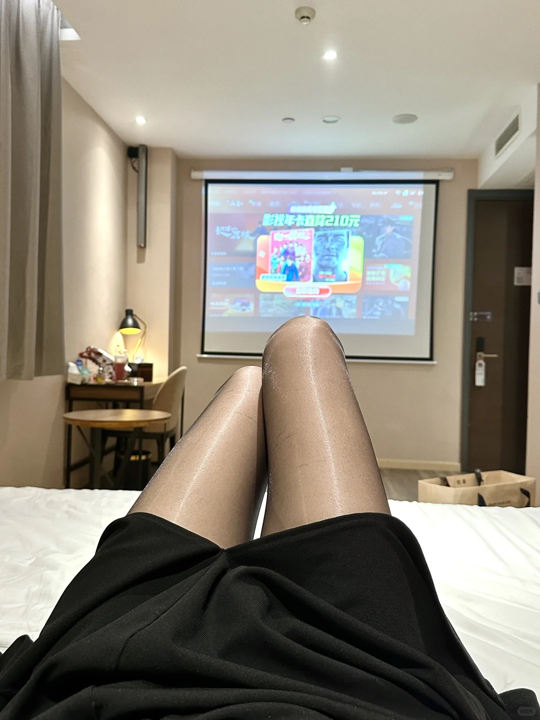 好爱这款丝袜呀 旅游被问好多次👀