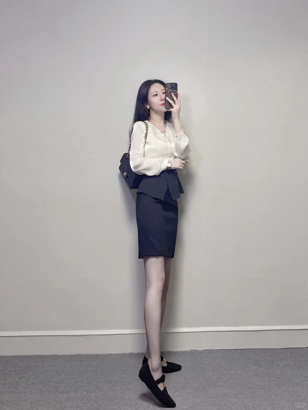 高级感穿搭 轻松拿捏气质女人味～