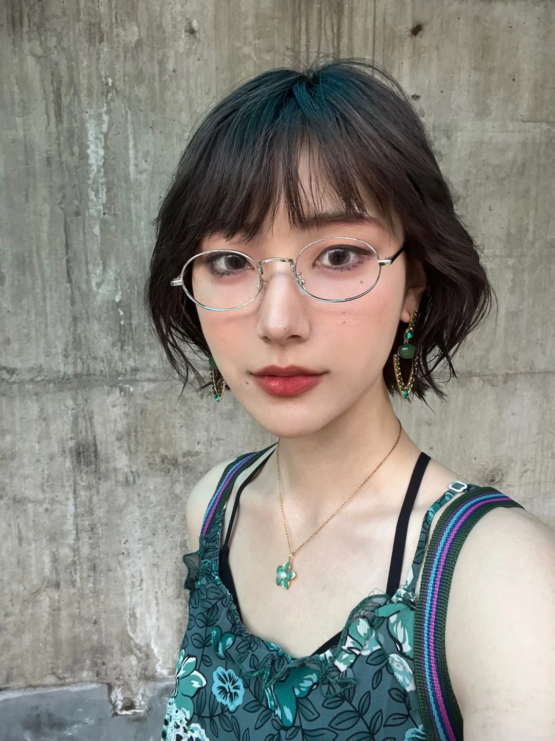 冷绿色恶女