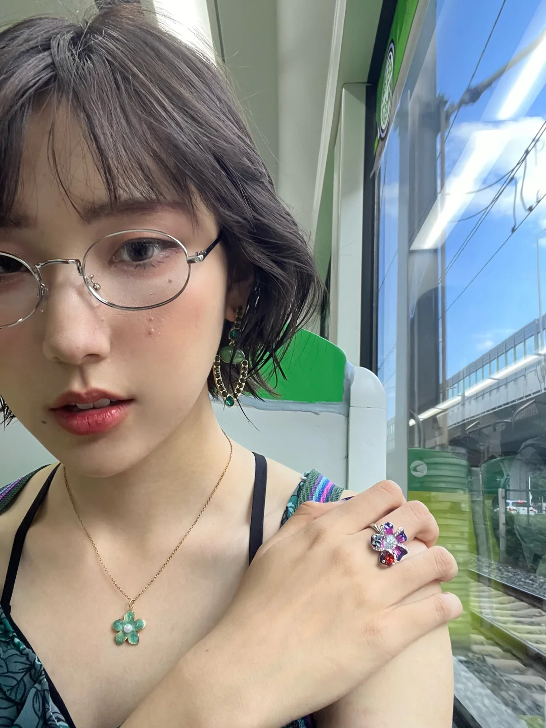冷绿色恶女