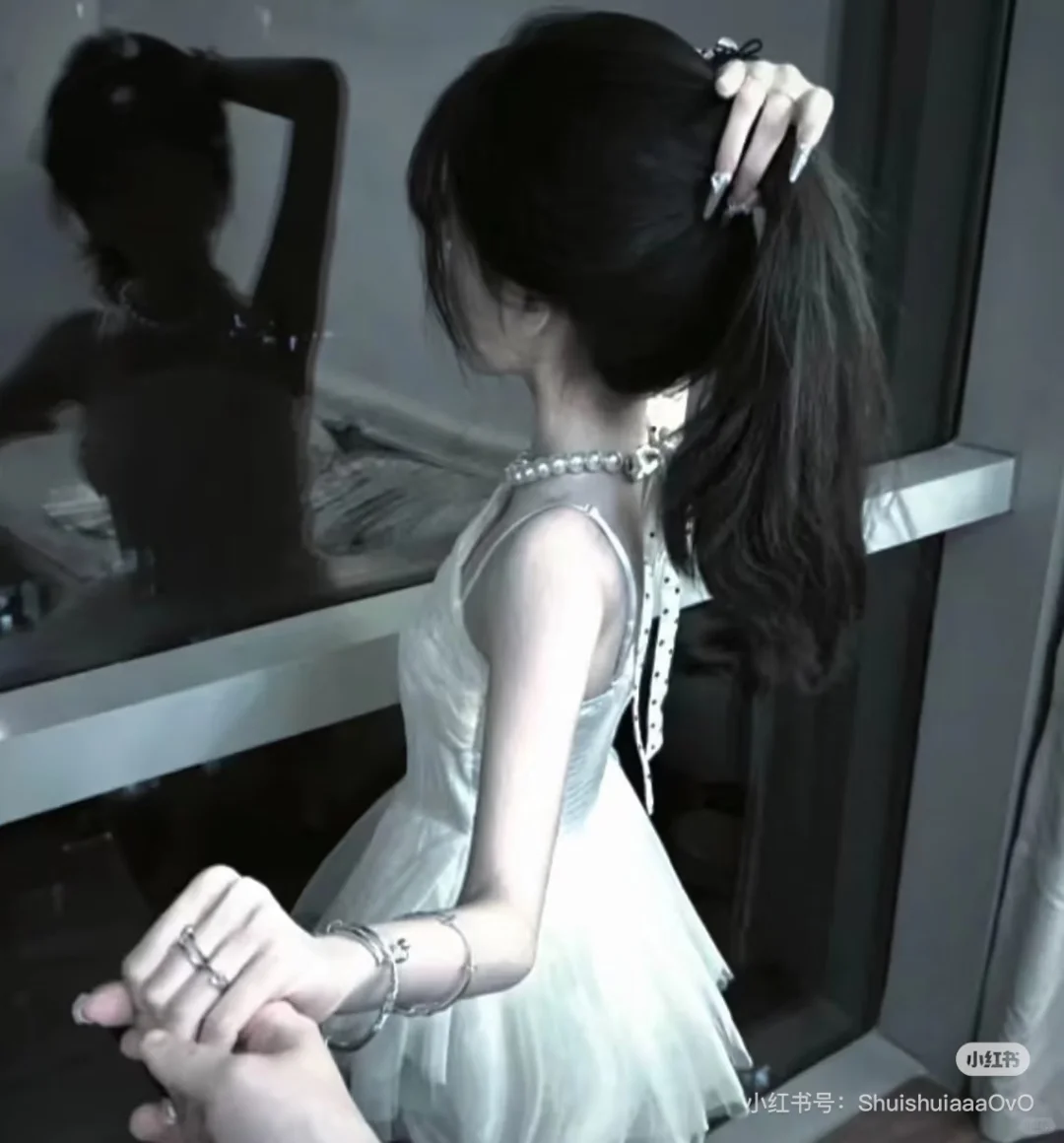 清冷女头🥰