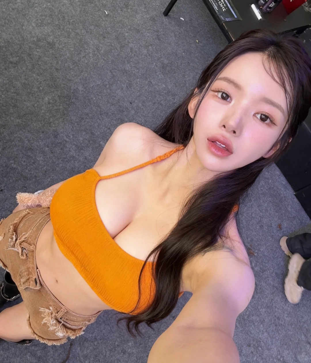 甜辣味的美女
