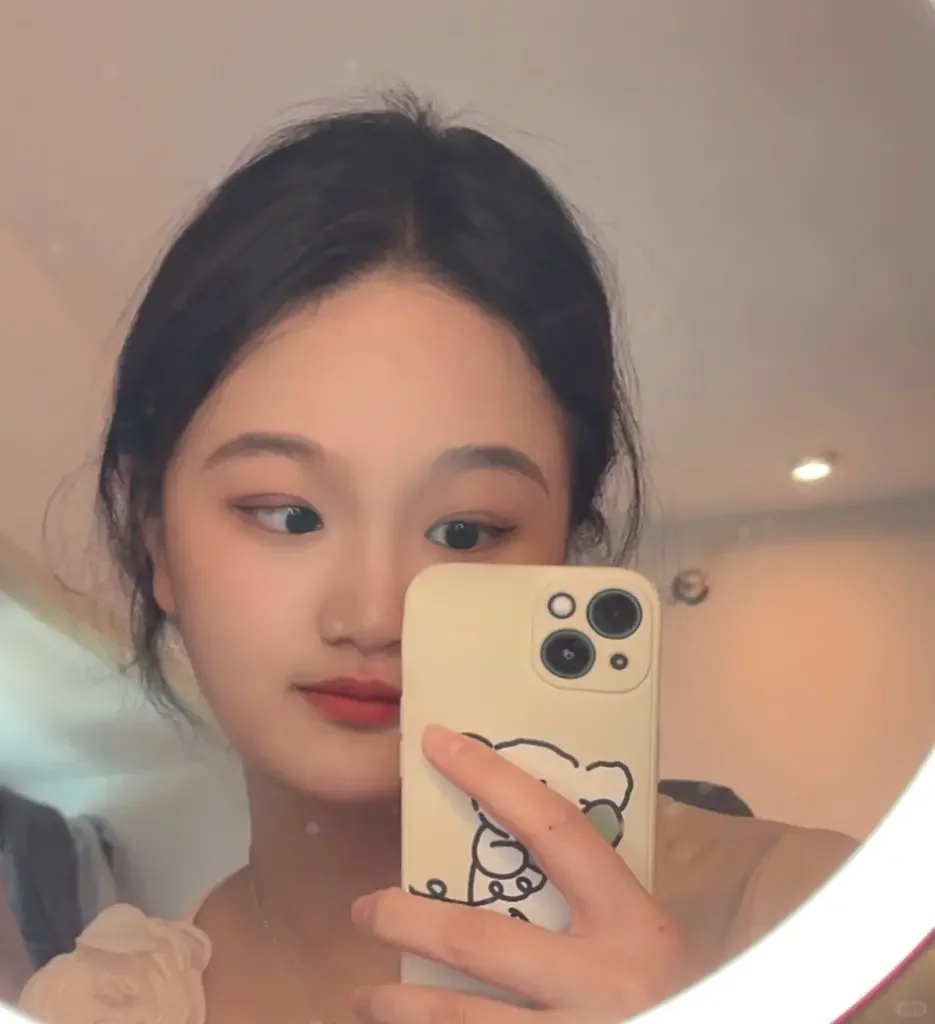 晒晒丰腴的美丽