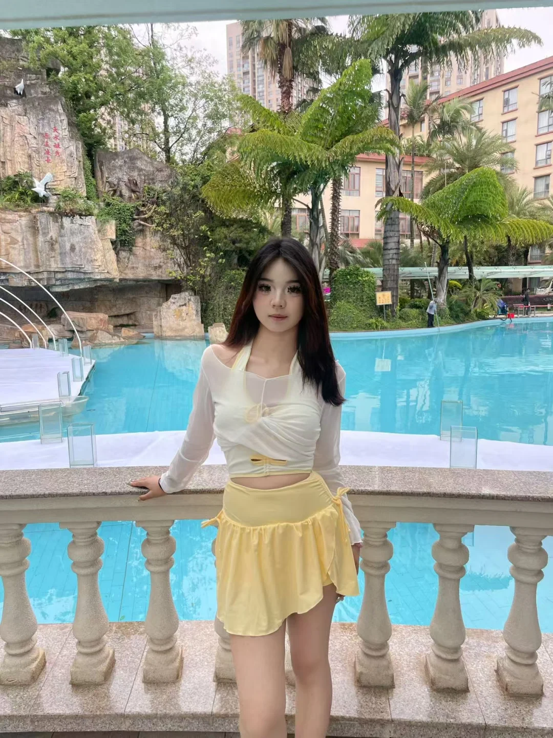 🧀奶呼呼的黄色分体裙式泳衣💕温柔又可爱~