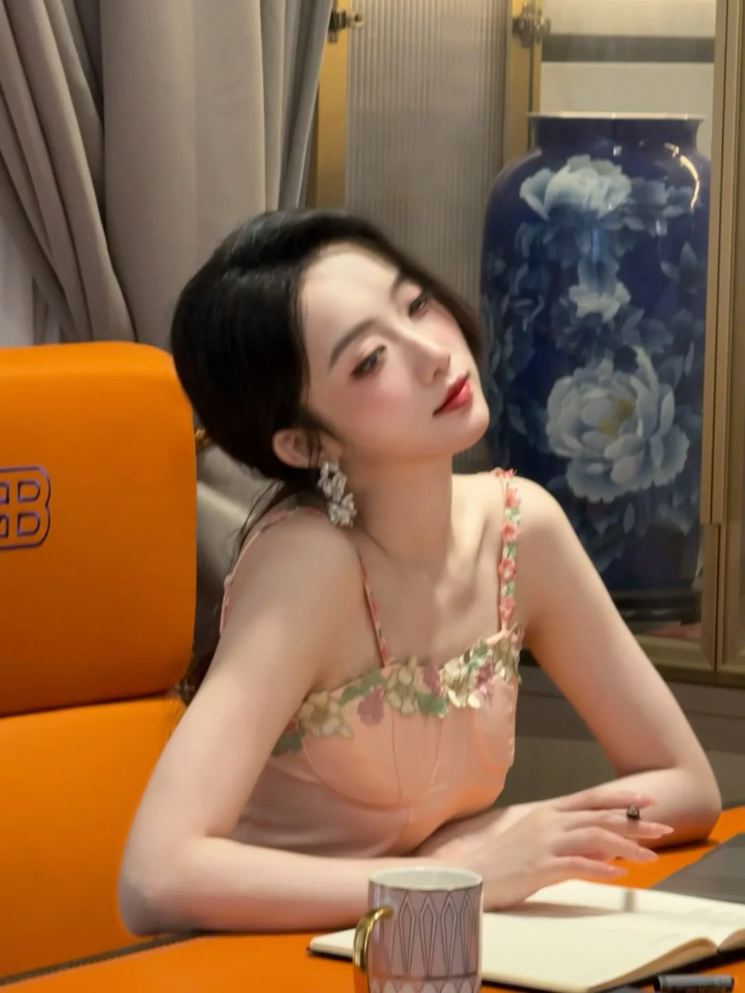 朋友说娇媚这个词就是形容我的
