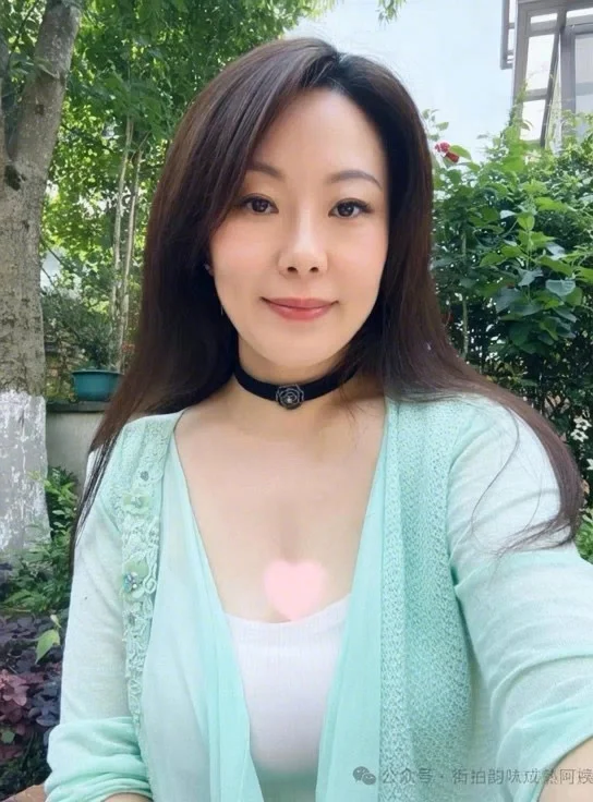 42岁，阿姨，还有女人味吗
