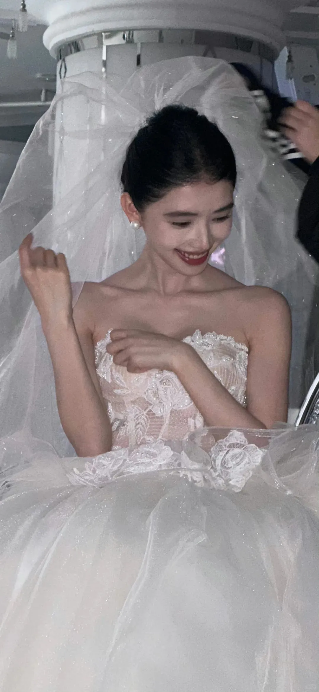 晚间美女壁纸