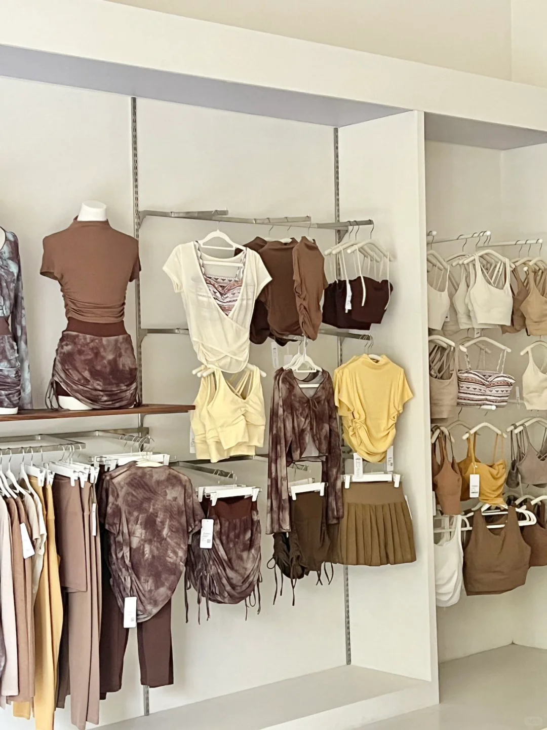 厦门探店｜春夏奶茶色瑜伽服来啦☕️