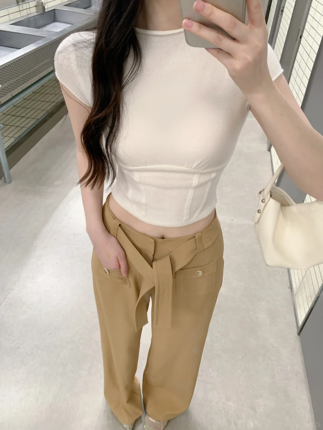 Doggyqin新品 更衣間拍一下吧～