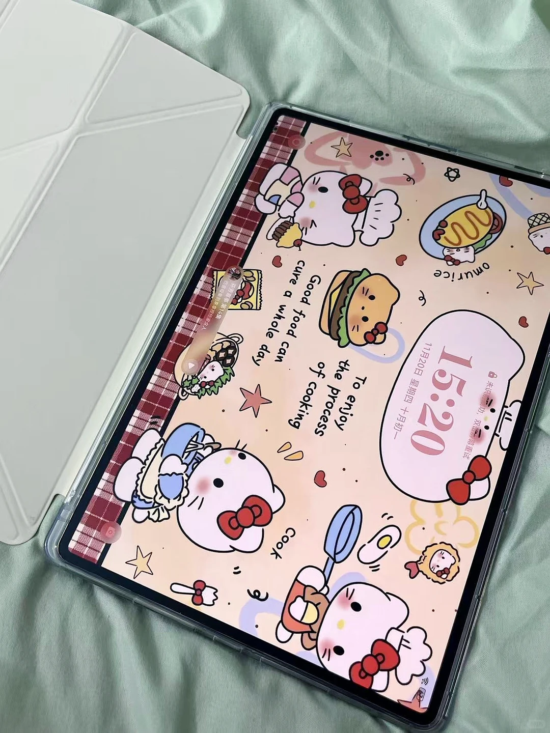 一整个爱住！我的平板穿上Hello Kitty甜品裙